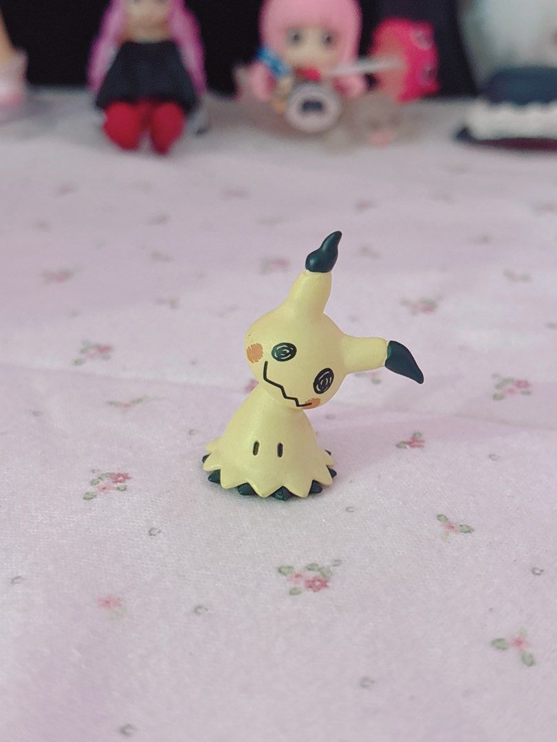 Pokemon Mimikyu Mini Figure (Category: Character Goods) located in Bacolod City. Submitted by kyotori (Listing ID 1470073837, Image 1). Description: 📍 𝘭𝘰𝘤𝘢𝘵𝘪𝘰𝘯: 𝘣𝘢𝘤𝘰𝘭𝘰𝘥 𝘤𝘪𝘵𝘺 🍡 𝘱𝘢𝘺𝘮𝘦𝘯𝘵: 𝘣𝘥𝘰, 𝘨𝘤𝘢𝘴𝘩, 𝘮𝘢𝘺𝘢, 𝘨𝘰𝘵𝘺𝘮𝘦 🎁 𝘴𝘩𝘪𝘱𝘱𝘪𝘯𝘨 𝘤𝘰𝘶𝘳𝘪𝘦𝘳: 𝘧𝘭𝘢𝘴𝘩 𝙣𝙤 𝙧𝙪𝙨𝙝 𝙨𝙝𝙞𝙥𝙥𝙞𝙣𝙜, 𝙧𝙚𝙩𝙪𝙧𝙣𝙨, 𝙘𝙖𝙣𝙘𝙚𝙡𝙡𝙖𝙩𝙞𝙤𝙣, 𝙖𝙣𝙙 𝙧𝙚𝙛𝙪𝙣𝙙.