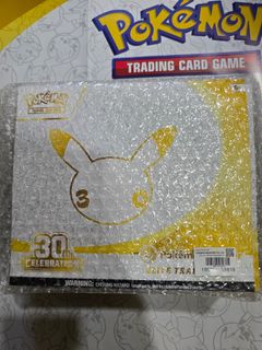 X2 Pokemon Center ETB 30th anniversary Celebrations Elite Trainer Box ...