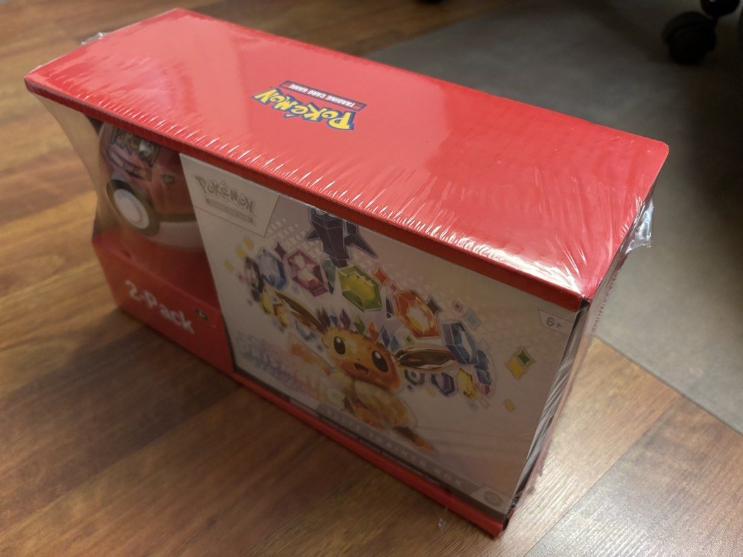 Pokémon Scarlet & Violet Prismatic Evolutions Collection Box English ...