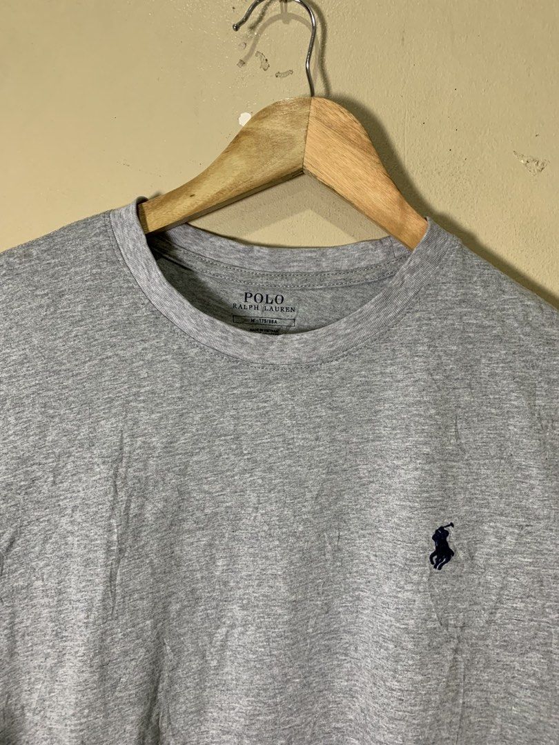 POLO RALPH LAUREN basic tee (Category: Tshirts & Polo Shirts ) located in Molave. Submitted by mysticbird_38213e (Listing ID 1469988858, Image 3). Description: Good condition No issue Solid po nito Bago pa.