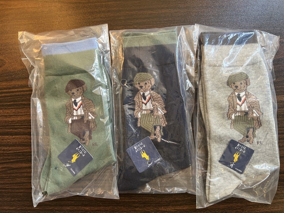 Polo Ralph Lauren Bear Socks Multiple Colors Available (Category: Socks) located in Makati City. Submitted by ciriacoria (Listing ID 1470053538, Image 2). Description: - 100% Authentic Polo Ralph Lauren Polo Bear socks - Made in Japan with high-quality organic cotton blend - Brand new, sealed in original plastic packaging with tags attached - Colors available: White, grey, black, green, and blue - Perfect for adding classic style to your daily ou