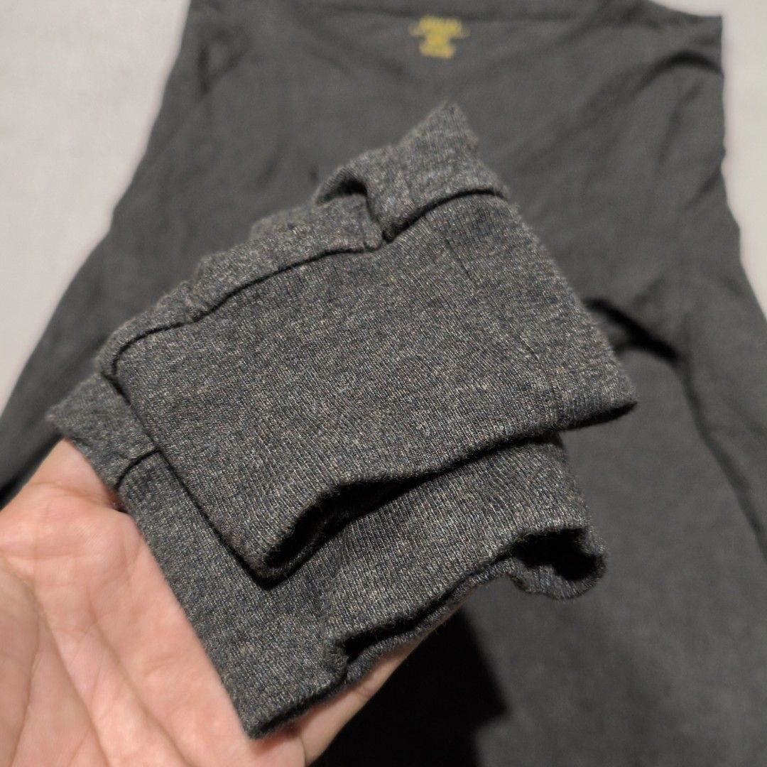 Polo Ralph Lauren long sleeve (Category: Coats, Jackets and Outerwear) located in Calatrava. Submitted by ermitany0 (Listing ID 1470035765, Image 3). Description: Polo long sleeve very good condition Size: Medium width x length: 21"x27" check photos for more details ✅⬇️ location: Negros Occidental PM if interested 📩📩📩📩.
