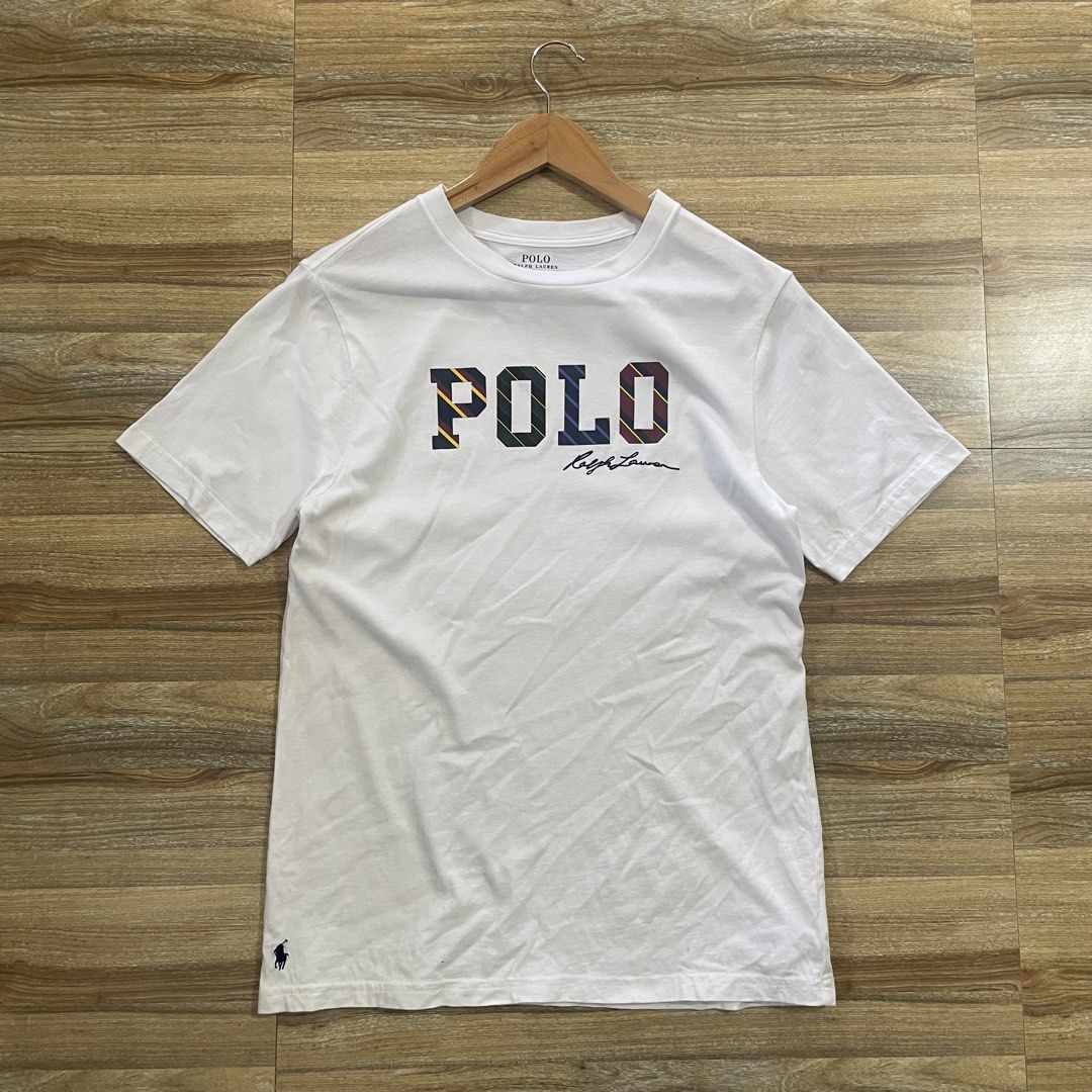 Polo Ralph Lauren White Graphic Tee (Category: Tshirts & Polo Shirts ) located in Cebu City. Submitted by trashloots.ceb (Listing ID 1469971206, Image 1). Description: RALPH LAUREN ‼️ AS NEW Size: LARGE YOUTH W 18/ L 27 COLORATE 9.5/ 10 ISSUE : ❌❌❌ PRICE + SF🛒🛒 📍CEBU , SAN FERNANDO 🚚 J&T EXPRESS.