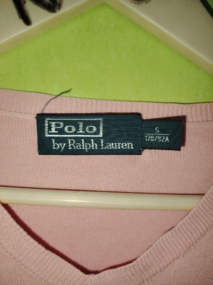POLO RL (Category: Coats, Jackets and Outerwear) located in Pasig City. Submitted by michelle.asuki (Listing ID 1469972416, Image 2). Description: POLO RL SWEATER VGOOD CONDITION 22 WIDTH 27 LENGHT 600.