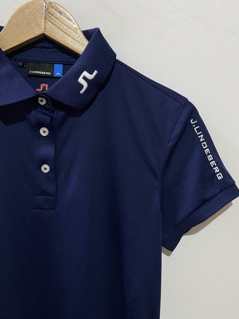 Polo shirt (Category: Activewear) located in Bacolod City. Submitted by all.around_929 (Listing ID 1470053920, Image 3). Description: 📌J.Lindeberg Womens 💙 📌Authentic 📌Complete tags 📌Colorate:9.8/10 📌Size: Large 📌Asnew Condition 📌Issue: None 📌Price📩 ✅CLICK EACH PHOTO FOR DETAILS 📌Color may vary due to lighting 📌 No rush shipping PAYMENT FIRST POLICY 💸 ➡️ Mode of payment: Gcash.