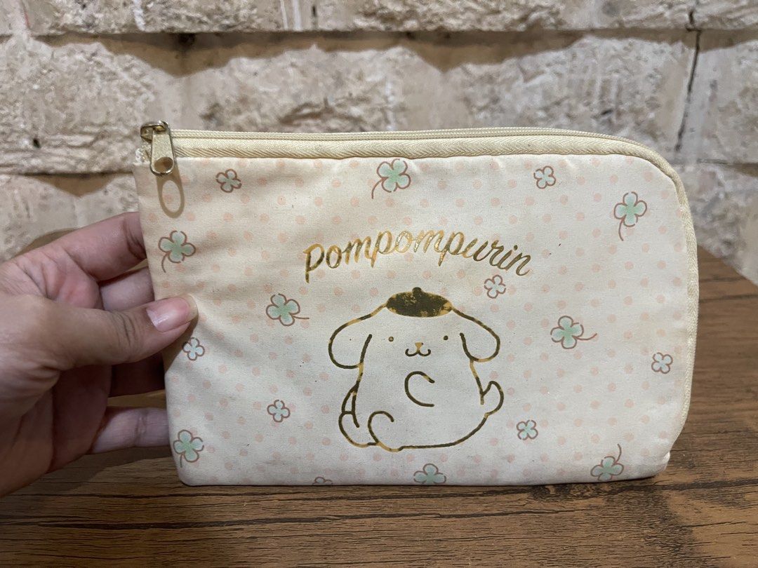 pompompurin pouch (Category: Purses & Pouches) located in San Fernando. Submitted by japansurpluselyu (Listing ID 1470059103, Image 1). Description: .