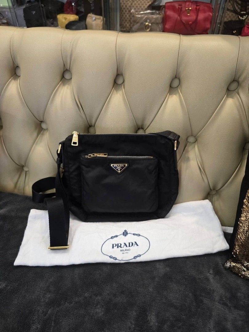 Prada Re-Nylon Crossbody Bag Authentic💯💯 (Category: Luxury Bags & Wallets) located in Davao. Submitted by SecondhandItems97 (Listing ID 1470025738, Image 1). Description: Small size Includes Prada dustbag 💯.