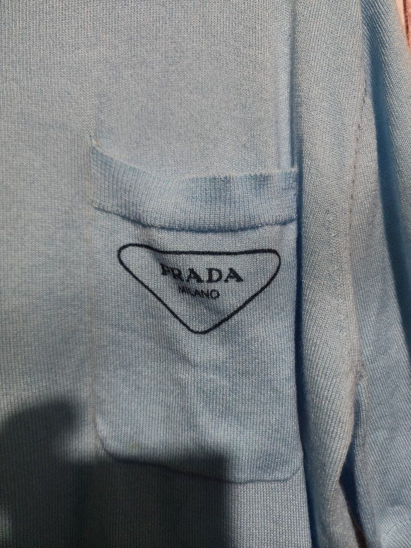 PRADA WOMENS KNITTED SHIRT (Category: Shirts) located in Real. Submitted by raphy2019 (Listing ID 1470088815, Image 2). Description: .
