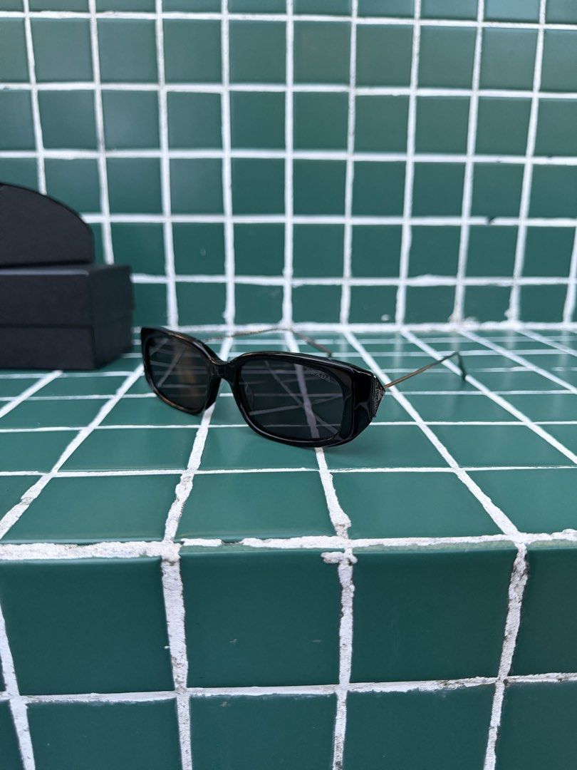 PRADAxGENTLE MONSTER (Category: Luxury Accessories) located in Angeles City. Submitted by secondluxph (Listing ID 1470093247, Image 3). Description: PRADA x GENTLE MONSTER COLOR 01 BLACK IN BLACK COMPLETE INCLUSIONS BOX, CASE, MICROFIBER CLOTH PRISTINE CONDITION JAPAN/HONGKONG SOURCE .