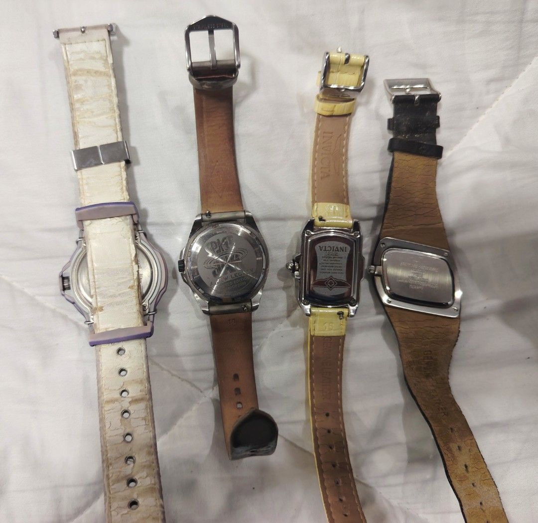 Preloved bundle watches (Category: Women's Watches) located in Quezon City. Submitted by G.E.M18 (Listing ID 1470082975, Image 2). Description: Preloved bundle watches Yung fossil lang may battery. Need lang yung 3 battery..