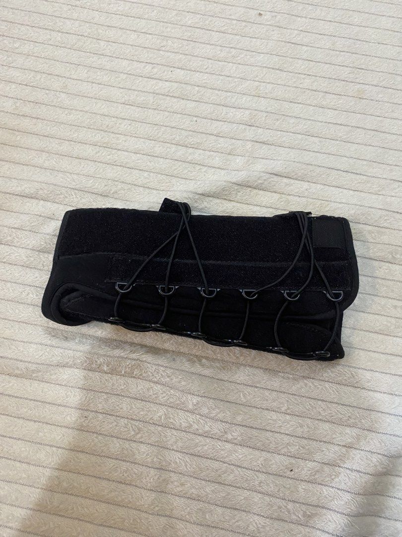 ProCare Universal Left Wrist Support Brace (Category: Braces, Support & Protection) located in Tanza. Submitted by 9th.street.thrift (Listing ID 1470092337, Image 3). Description: - Brand: ProCare by DJO, LLC - Color: Black - Design: Lace-up with adjustable velcro strap for custom stabilization - Best for: Wrist recovery, sprains, and joint support Heavy duty Srp:1,800.