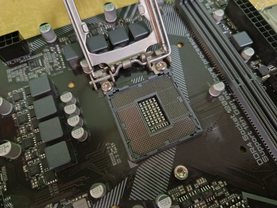 processor i5 10500 motherboard h510m bundle 10th gen (Category: Computer Parts) located in Quezon City. Submitted by carou85958 (Listing ID 1469993455, Image 3). Description: 100% good 100% working motherboard h510m processor i5 10500 heatsink backplate makinis at walang issue final prize p6800 bundle pass na sa tatawad gusto ng ram 2pcs 8gb 2666mhz add p2800 17 ibp road batasan hills qc .