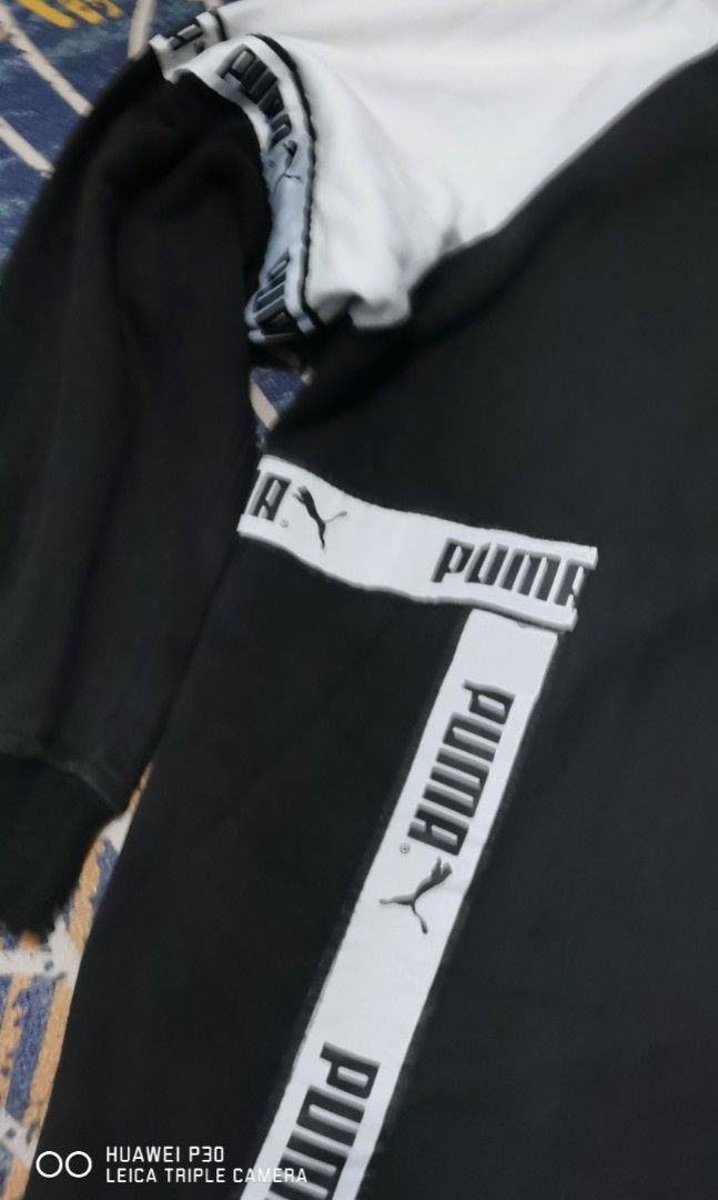 Puma hoodie (Category: Coats, Jackets and Outerwear) located in San Jose. Submitted by thrift_ni_sir (Listing ID 1469988298, Image 2). Description: Excellent condition MOP gcash MOD j&t Add shipping fee.