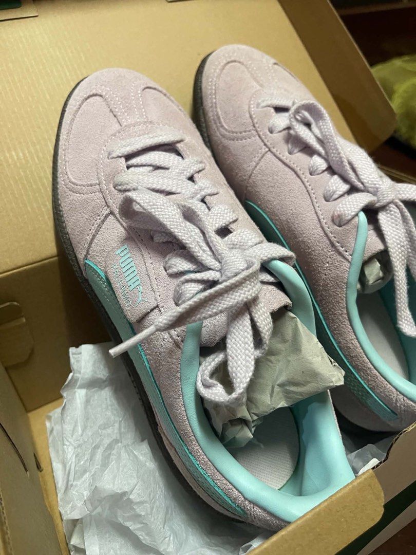 PUMA Palermo “Lavender Alert / Safe Lake” (Category: Shoe inserts) located in Manila. Submitted by aya_18.wolf (Listing ID 1470037046, Image 2). Description: PUMA Palermo “Lavender Alert / Safe Lake” (Rose Mauve/Light Blue) Price: 5000 (Slightly negotiable for serious buyers) Condition: 100% Brand New In Box (BNIB) • Size: 6.5 US • Issue: NO ISSUES AT ALL. • This was an impulse buy and has never been worn or used outside. Just stored inside the b