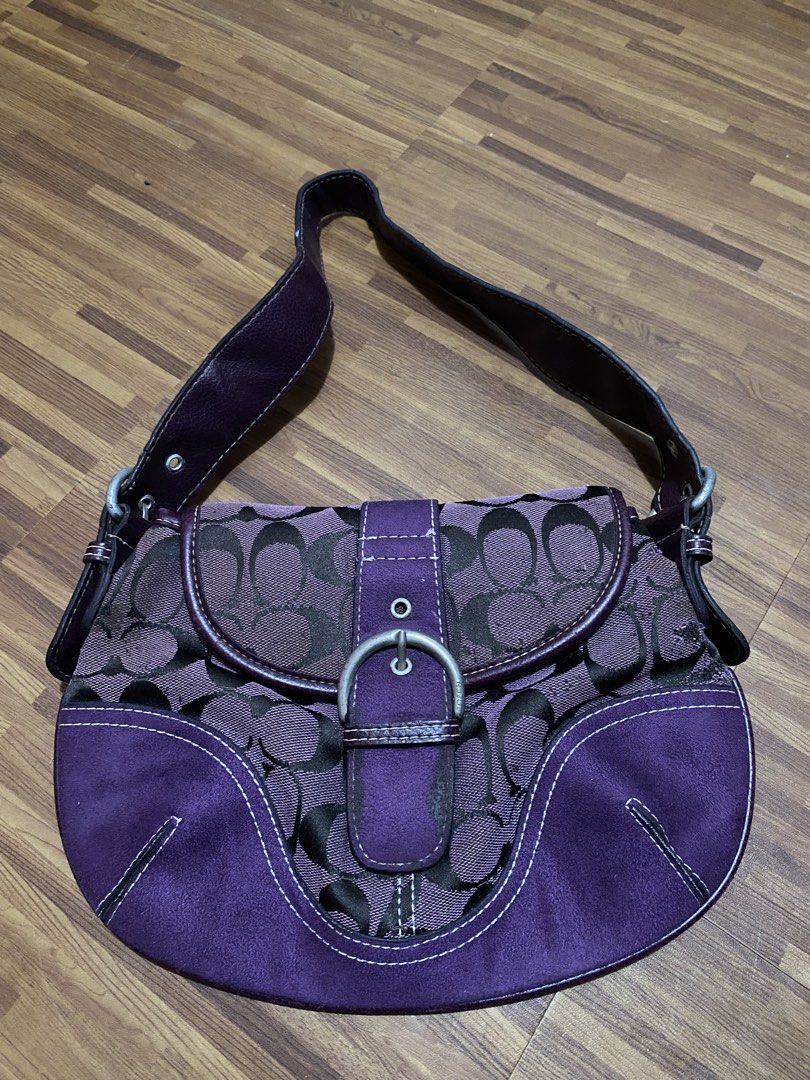 Purple Coach Bag (Category: Luxury Bags & Wallets) located in Guinobatan. Submitted by whtvrim (Listing ID 1470008470, Image 1). Description: .
