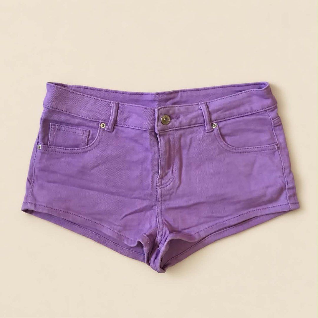 Purple denim shorts (Category: Shorts) located in Cavite. Submitted by rareclothing.ph (Listing ID 1470074643, Image 1). Description: .
