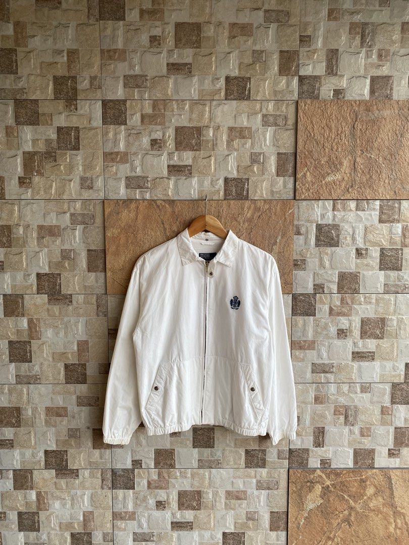 RALPH LAUREN - SPELLOUT POLO DESIGN HARRINGTON JACKET (Category: Luxury Apparel) located in Bacolod City. Submitted by timelessbyjosh (Listing ID 1470001493, Image 1). Description: BEST FOR CASUAL OUTFITS SIZE : SMALL ACTUAL COLOR : WHITE COLOR RATE : 10 OUT OF 10 CONDITION : NEAR NEW MATERIAL : MADE IN : KOREA FLAWS : NONE DIMENSIONS LENGTH - 24 WIDTH ( ARMPIT TO ARMPIT ) - 22 SHOULDER TO SHOULDER - 20 SLEEVE LENGTH ( ARMPIT TO WRIST ) - 17 MEAS