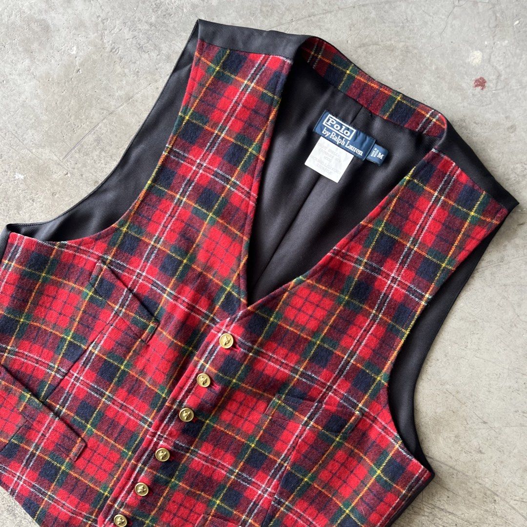 RALPH LAUREN - WOOL CINCHBACK HERITAGE VEST (Category: Vests) located in Cavite. Submitted by _Gizmo (Listing ID 1470049973, Image 2). Description: Polo by Ralph Lauren - Wool Cinchback Heritage Vest Size tagged: Medium Measurement Width: 20’ Inch Length: 24’ Inch Excellent condition | Like New No flaws .