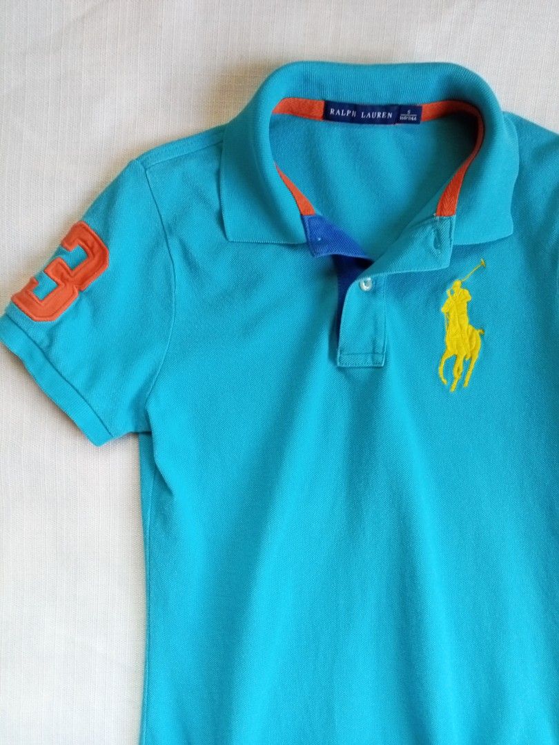 Ralph Lauren big pony for her (Category: Shirts) located in Bagabag. Submitted by thrift_stories96 (Listing ID 1470124865, Image 2). Description: Ralph Lauren big pony for her Small Length - 23.5 front 25 back Width - 16 stretch up to 17 Condition - excellent No flaw.