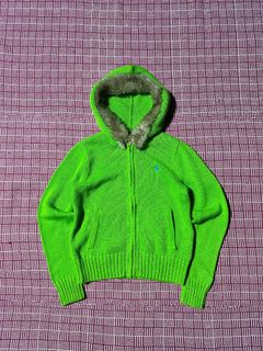 (Category: ) located in . Submitted by wardrobeph.com (Listing ID 1470125220, Image 1). Description: .