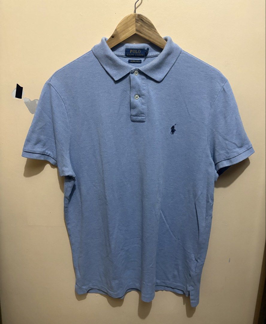 Ralph Lauren Polo Shirt (Category: Tshirts & Polo Shirts ) located in Manila. Submitted by selectors_club26 (Listing ID 1469973710, Image 1). Description: Color rate: 9.5/10 Dimes: 22x29 size L on tag No issue Personal item❤️.