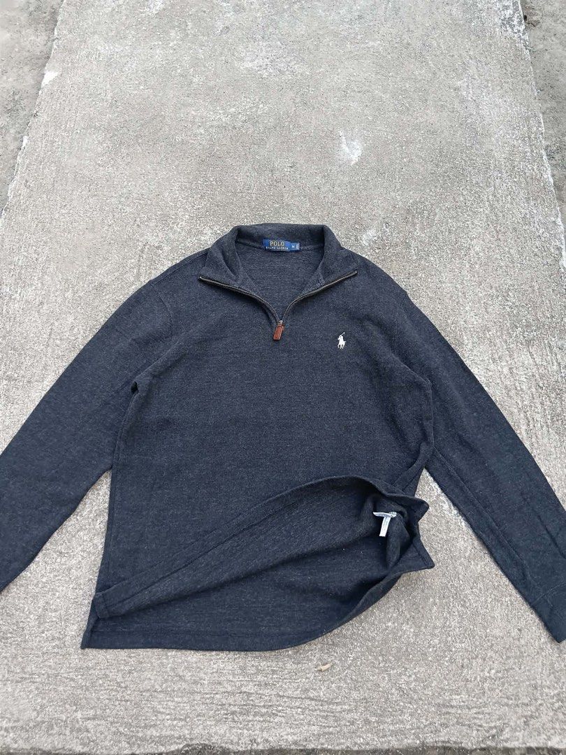RALPH LAUREN QUARTERZIP WHITE PONY (Category: Coats, Jackets and Outerwear) located in Manila. Submitted by kramice (Listing ID 1470063604, Image 1). Description: Authentic .