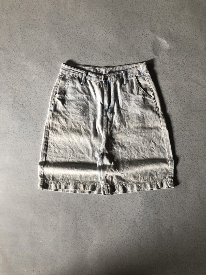 RANDOM LIGHT BLUE BAGGY JORTS (Category: Shorts) located in Kapalong. Submitted by justinfinds8 (Listing ID 1469964947, Image 1). Description: NEED WASH.