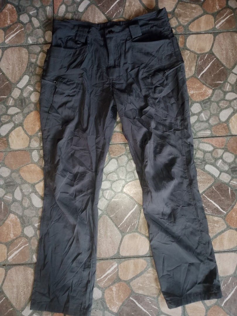 Random Men's tactical pants. (Category: Other Sports Equipment and Supplies) located in Dasmarinas. Submitted by francoprancisco (Listing ID 1470041008, Image 1). Description: Random tactical pants. XL-36X41 DIMES. Japan Source. Stretchable/lighweight/quickdry water repellant fabric. multi pockets. excellent no issue noflaws. like new 680 plus sfee.