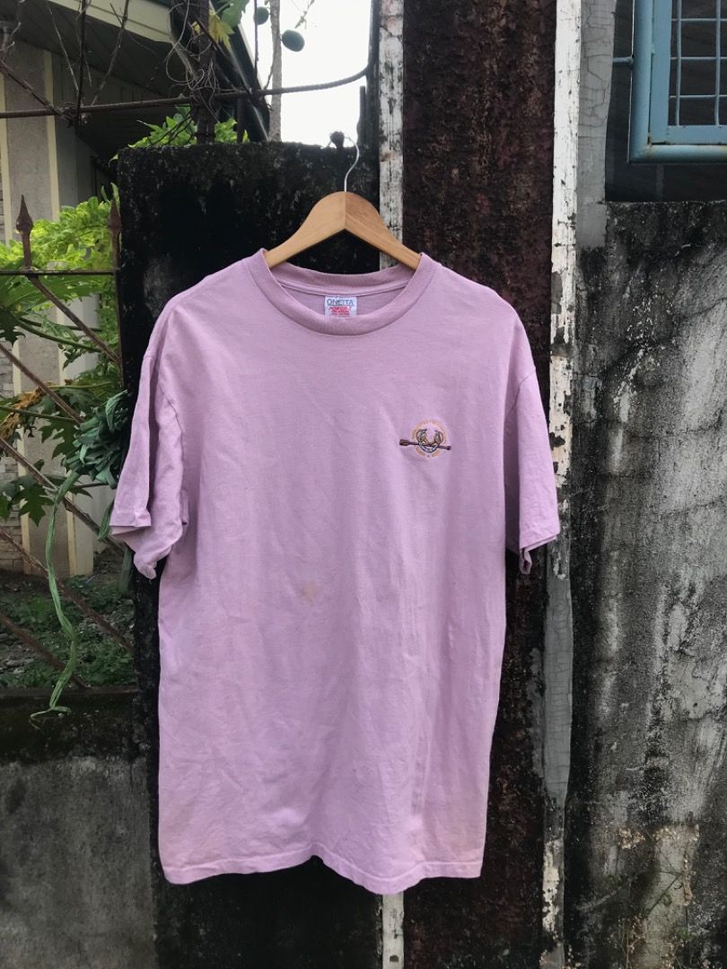 Random Vintage (Category: Tshirts & Polo Shirts ) located in San Jose. Submitted by thriftthe19th (Listing ID 1470121516, Image 2). Description: XL.