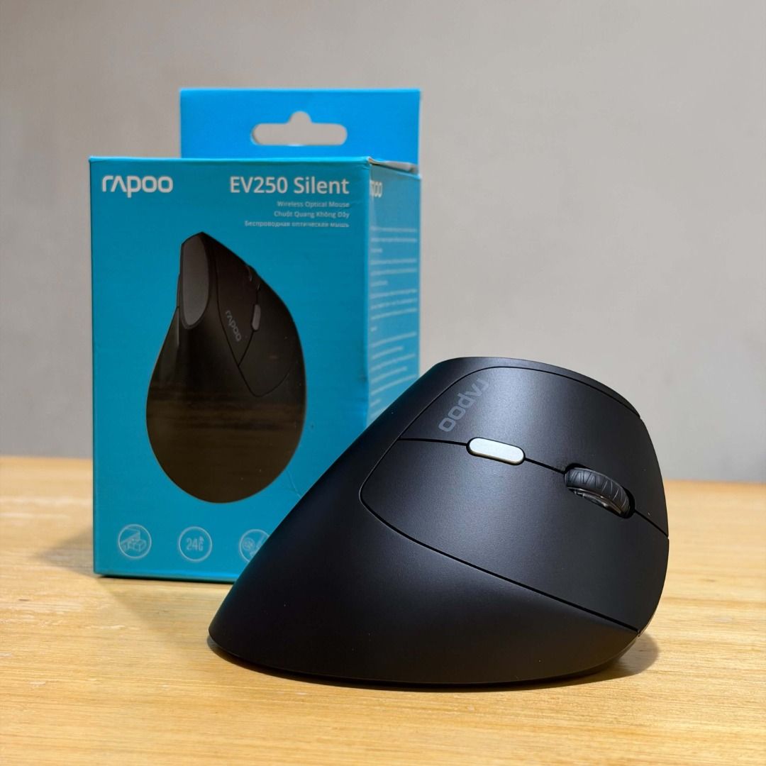 Rapoo EV250 Silent Wireless Mouse (Category: Mouse & Mousepads) located in Caloocan City. Submitted by solelysoles (Listing ID 1470020148, Image 1). Description: 450 Php only 450 Php only 450 Php only Silent Wireless Optical Ergonomic Vertical Mouse Used for over a month only Rfs - spare mouse Complete Looks new Payment thru bank transfer - BPI / BDO Delivery via LBC | Delivery (same day) via Lalamove Pickup - Bagong Barrio, Caloocan.