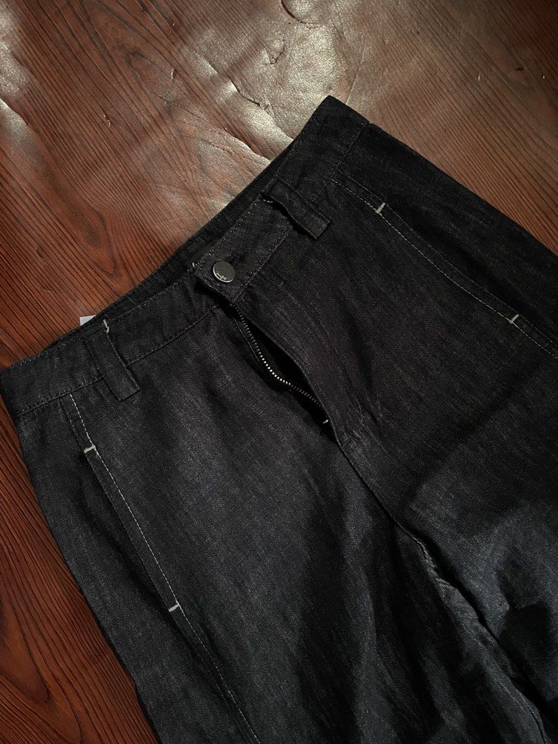 Raw Denim Barrel Pants (Category: Jeans) located in Bacolod City. Submitted by claiiyy (Listing ID 1469986288, Image 2). Description: SIZE 27 LENGTH 39 HEM 12 .