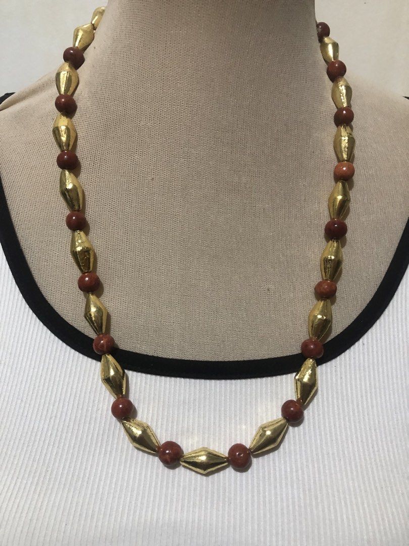Real sponge coral necklace (Category: Necklaces) located in Manila. Submitted by anneverz (Listing ID 1470056146, Image 1). Description: Real sponge coral With Goldtone only .