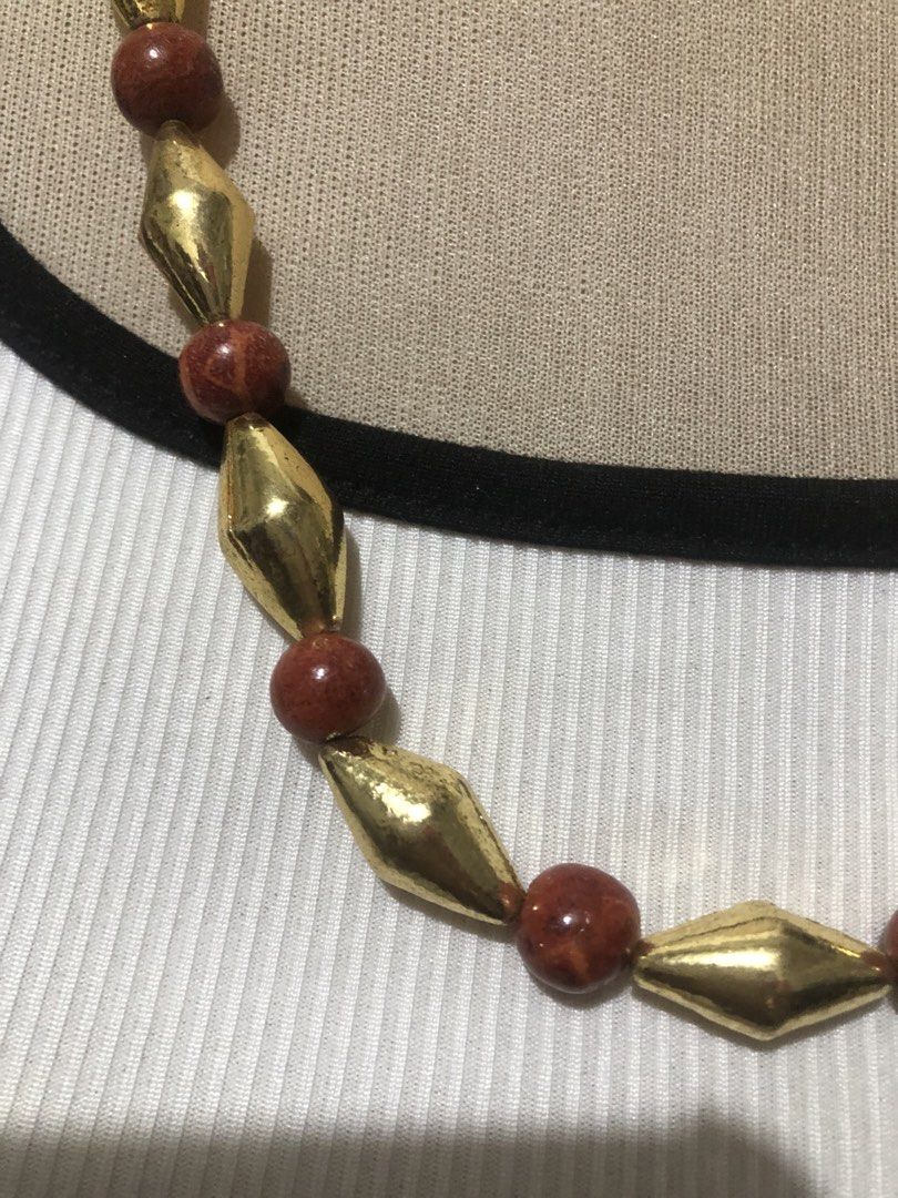Real sponge coral necklace (Category: Necklaces) located in Manila. Submitted by anneverz (Listing ID 1470056146, Image 2). Description: Real sponge coral With Goldtone only .