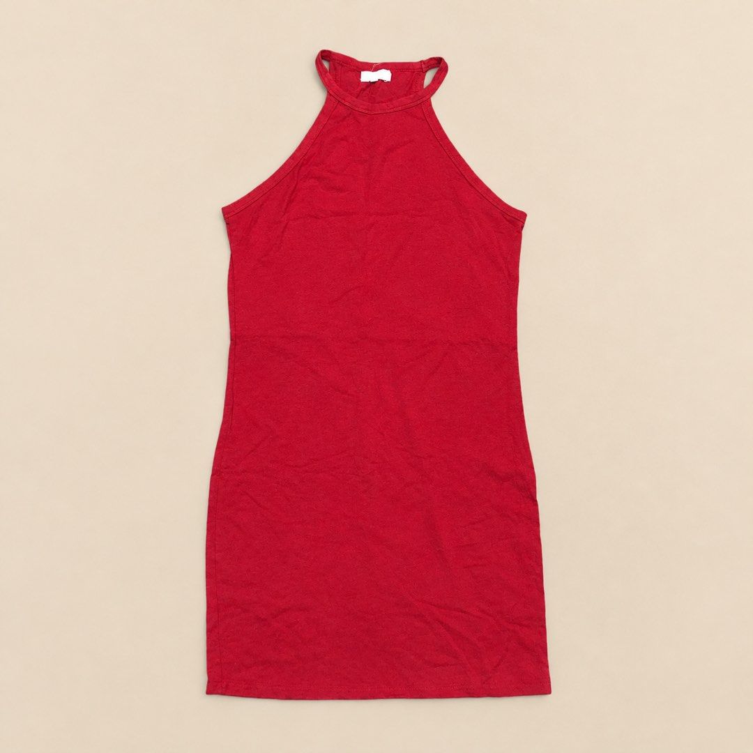 Red Halter Neck Dress (Category: Dresses) located in Cavite. Submitted by rareclothing.ph (Listing ID 1469972853, Image 1). Description: .
