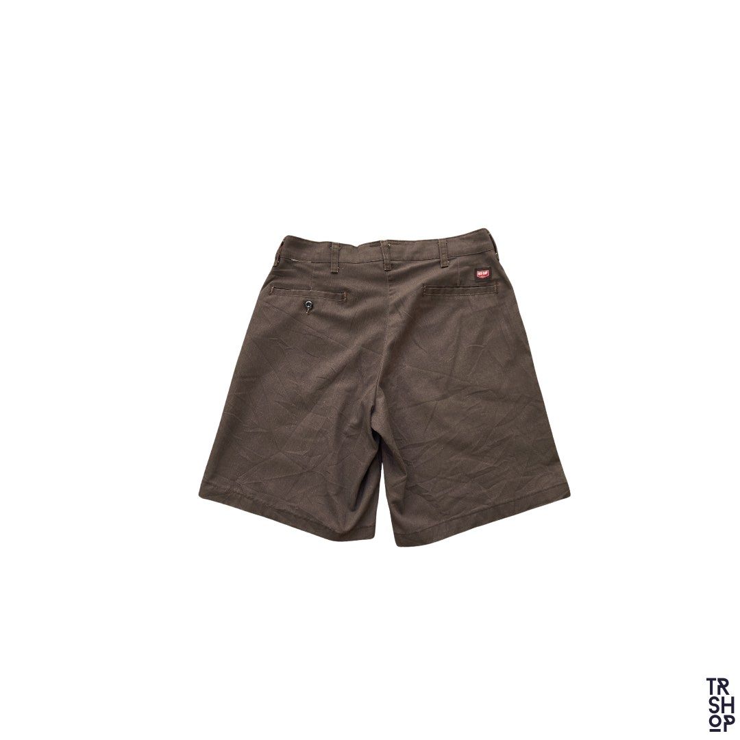 Red Kap Work Shorts (brown) (Category: Shorts) located in Naga. Submitted by marcbiench83020 (Listing ID 1470095784, Image 1). Description: Red Kap Work Shorts (Brown) Length: 20 Width: 32-34 Condition: Excellent Condition Color Rate: 9/10 Issue: None .
