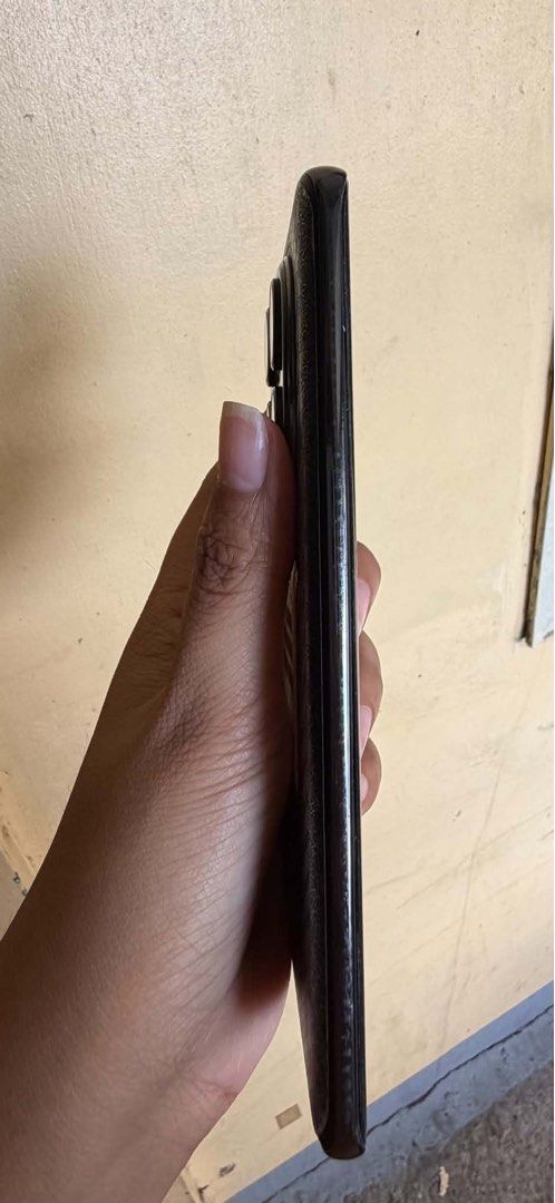 REDMI NOTE 14PRO 5G (Category: Android Others) located in Cavite. Submitted by folklore_galore (Listing ID 1469952916, Image 2). Description: Complete set w/ charger. 1 year old.