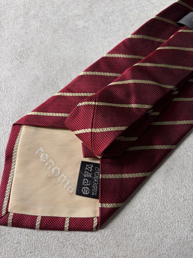 Renoma Amekaji Striped Necktie (Category: Ties) located in Pasig City. Submitted by chamoisee (Listing ID 1469995648, Image 3). Description: Renoma Amekaji Striped Necktie.