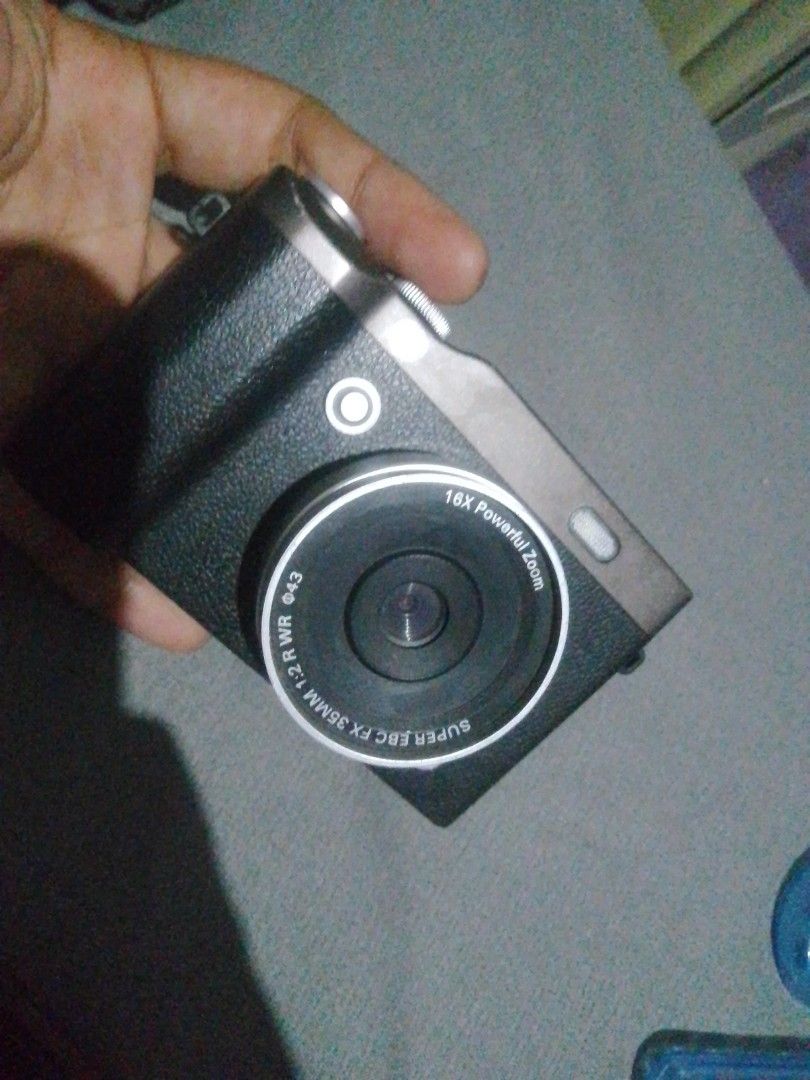Retro Digital Camera (Category: Cameras) located in Magsingal. Submitted by chaipot03 (Listing ID 1470086243, Image 3). Description: Retro Digital Camera – 4K Compact Digicam (Shipping Only) – ₱3,000 Condition: 9/10 working – All good, no issues on lens, screen, buttons, flash. Light scratches on body only from normal use . Does not affect photo output. Inclusions: ✓ Camera unit ✓ Charger ✓ FREE 64GB Kingston SD Card (ready to use) Ready to shoot