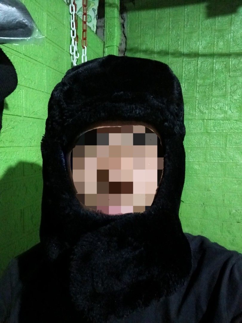 REVERSABLE USHANKA/TRAPPER HAT (Category: Activewear) located in Mandaue City. Submitted by gusstboy21 (Listing ID 1470084238, Image 3). Description: NO ISSUE COLOR RATE : 10/10 FOR COLD SEASON 🥶 COMFORTABLE MOP : GCASH MOD : JNT LOC : CEBU, PH - SF.