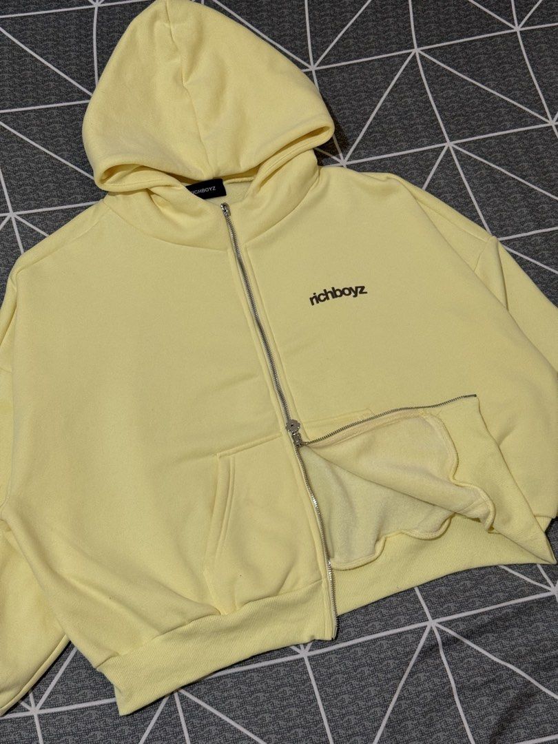 Richboyz Hoodie “Butter yellow” (Category: Hoodies) located in Manila. Submitted by _hykeem (Listing ID 1469966792, Image 1). Description: - Double zip hoodie “Butter yellow” - Size “XL” - Used once, good as new - Taytay rizal - Can do meetup, lalamove or jnt - DM for more details.
