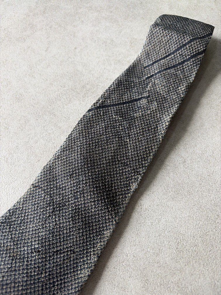 Rick Owens Like Distressed Necktie (Category: Ties) located in Pasig City. Submitted by chamoisee (Listing ID 1469962014, Image 2). Description: Rick Owens Like Distressed Necktie distressed looks fyee.