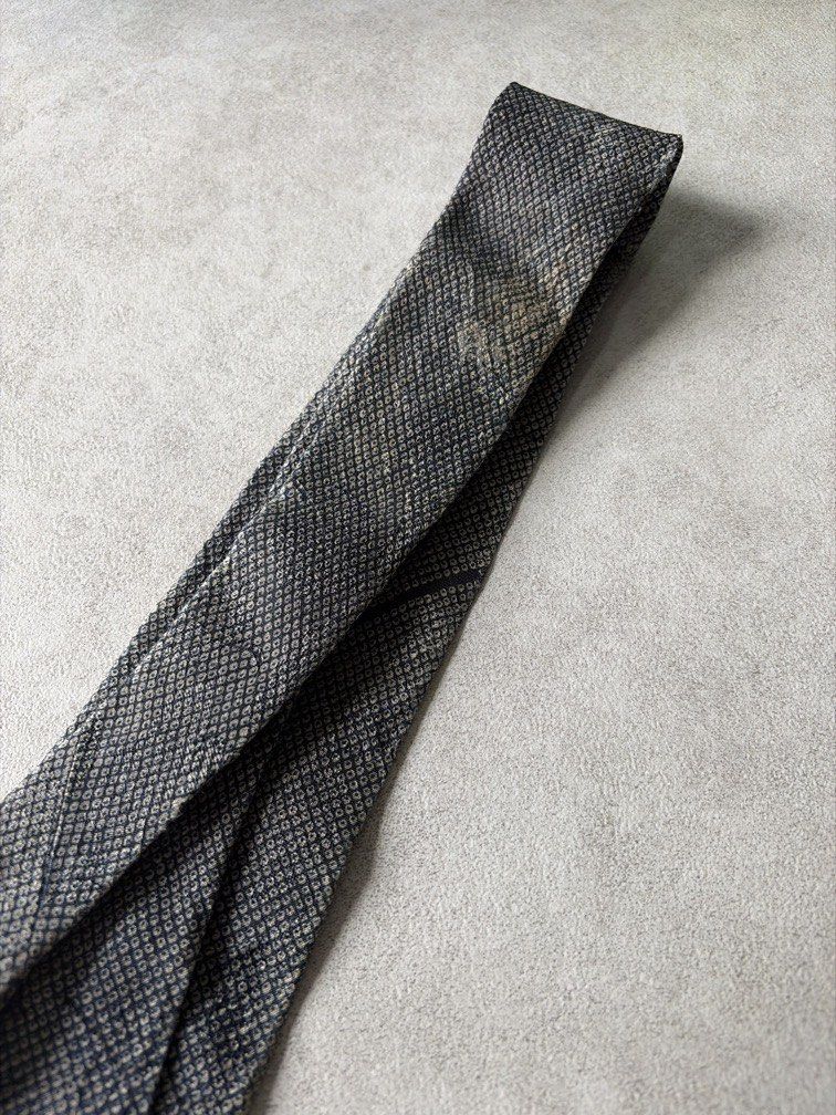 Rick Owens Like Distressed Necktie (Category: Ties) located in Pasig City. Submitted by chamoisee (Listing ID 1469962014, Image 3). Description: Rick Owens Like Distressed Necktie distressed looks fyee.