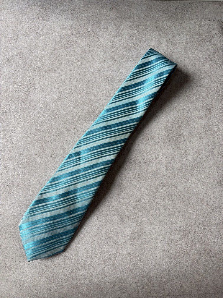 Rosso Bianco Teal Striped Necktie (Category: Ties) located in Pasig City. Submitted by chamoisee (Listing ID 1469958639, Image 1). Description: .