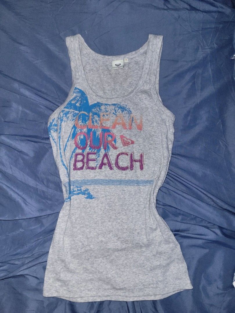 ROXY tank top (Category: Sleeveless) located in Batangas. Submitted by dramaticcloset (Listing ID 1470093318, Image 1). Description: Roxy tank top Never been used bought from Dubai Size small on tag.