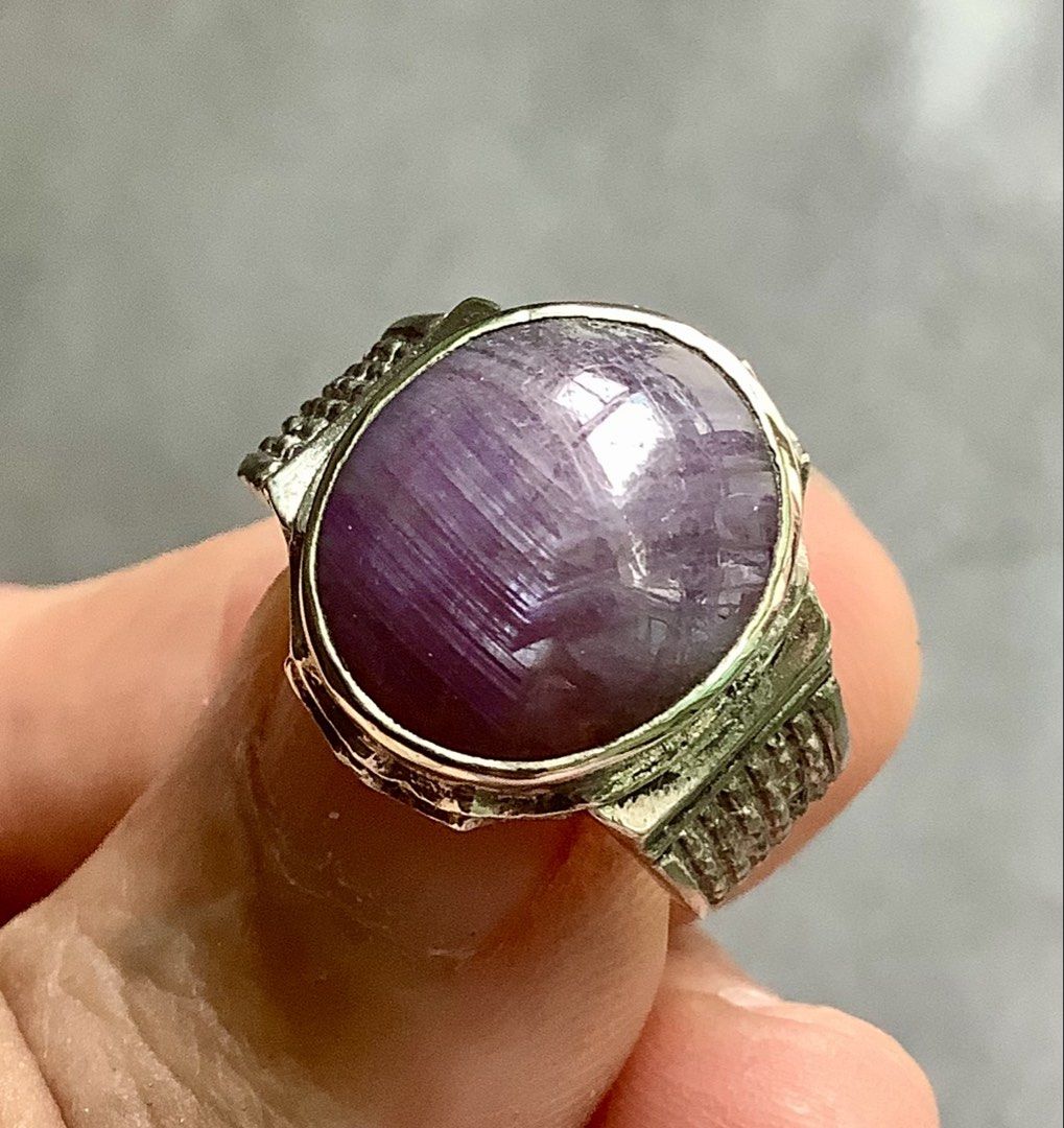 Ruby Ring (Category: Rings) located in Singapore. Submitted by cintamani (Listing ID 1469973668, Image 5). Description: .