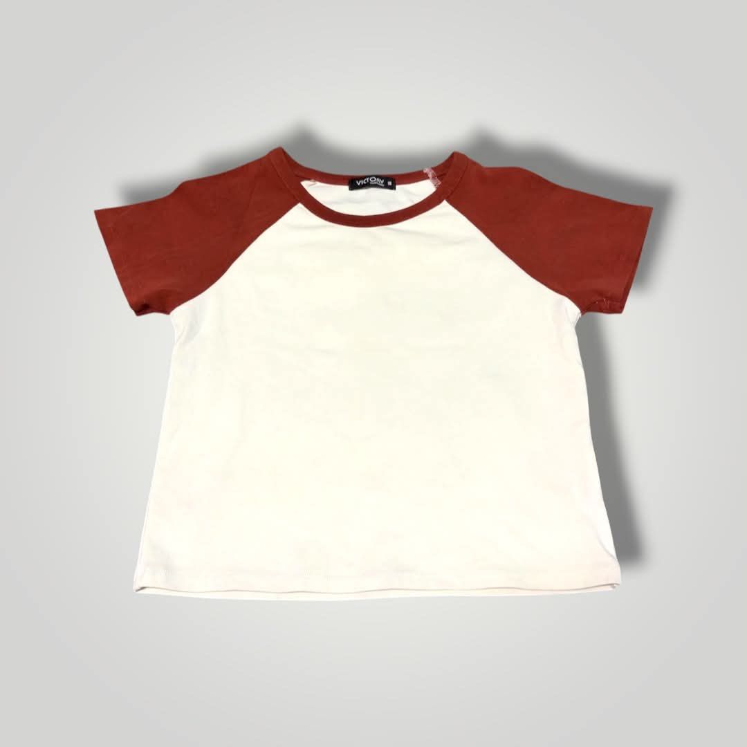 Rust Orange Sleeve Basic Tee (Category: Others Tops) located in Manila. Submitted by amara.archives (Listing ID 1470097980, Image 1). Description: 🛍️ ITEM DETAILS Condition: Like New (1 lng nagamit) Size: Small-Medium 📋 SELLER INFORMATION Reason For Selling : Decluttering / No longer used Location: Project 6, Quezon City MOP: GCash / Bank Transfer 📌 ORDER POLICY • Actual photos of the item are posted. • Payment first before booking or shipment