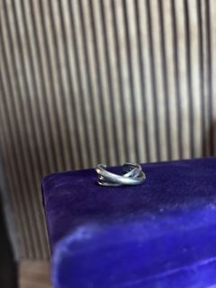 (Category: ) located in . Submitted by berndale_closet (Listing ID 1470006338, Image 1). Description: .