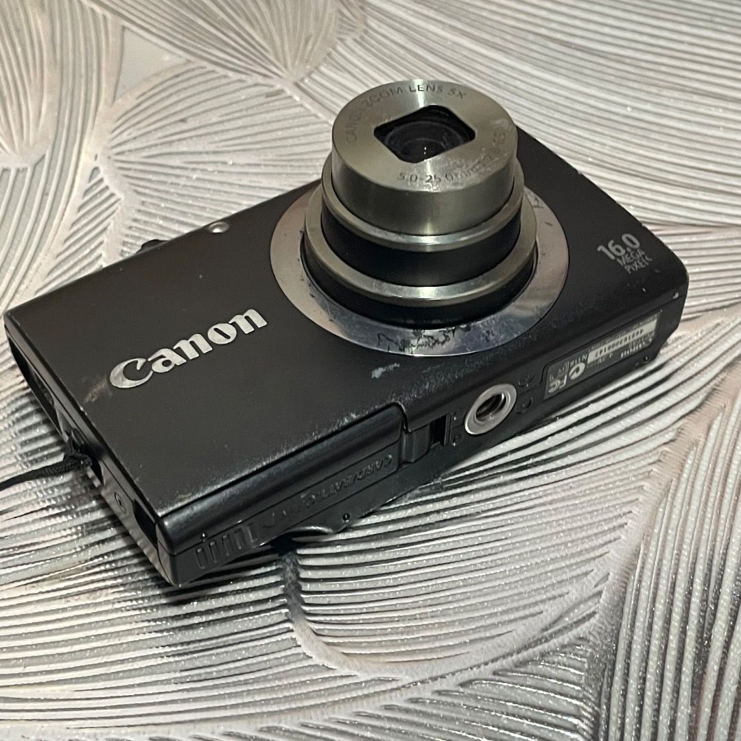 Sale! Canon Powershot A2300 Digital Camera DigiCam (Category: Cameras) located in Quezon City. Submitted by my_cabinet (Listing ID 1470089802, Image 3). Description: -First to pay basis! ♡ READ T&C on bio first before offering! • Flash - Working! • All buttons working • Body condition: See pics Inclusions: • Battery ✉️: No functional issue! Burn only Sample shots/video will be sent thru IG/IMS/DRIVE 📍Quezon City 🚗 J&T / Same Day Delivery / LBC.