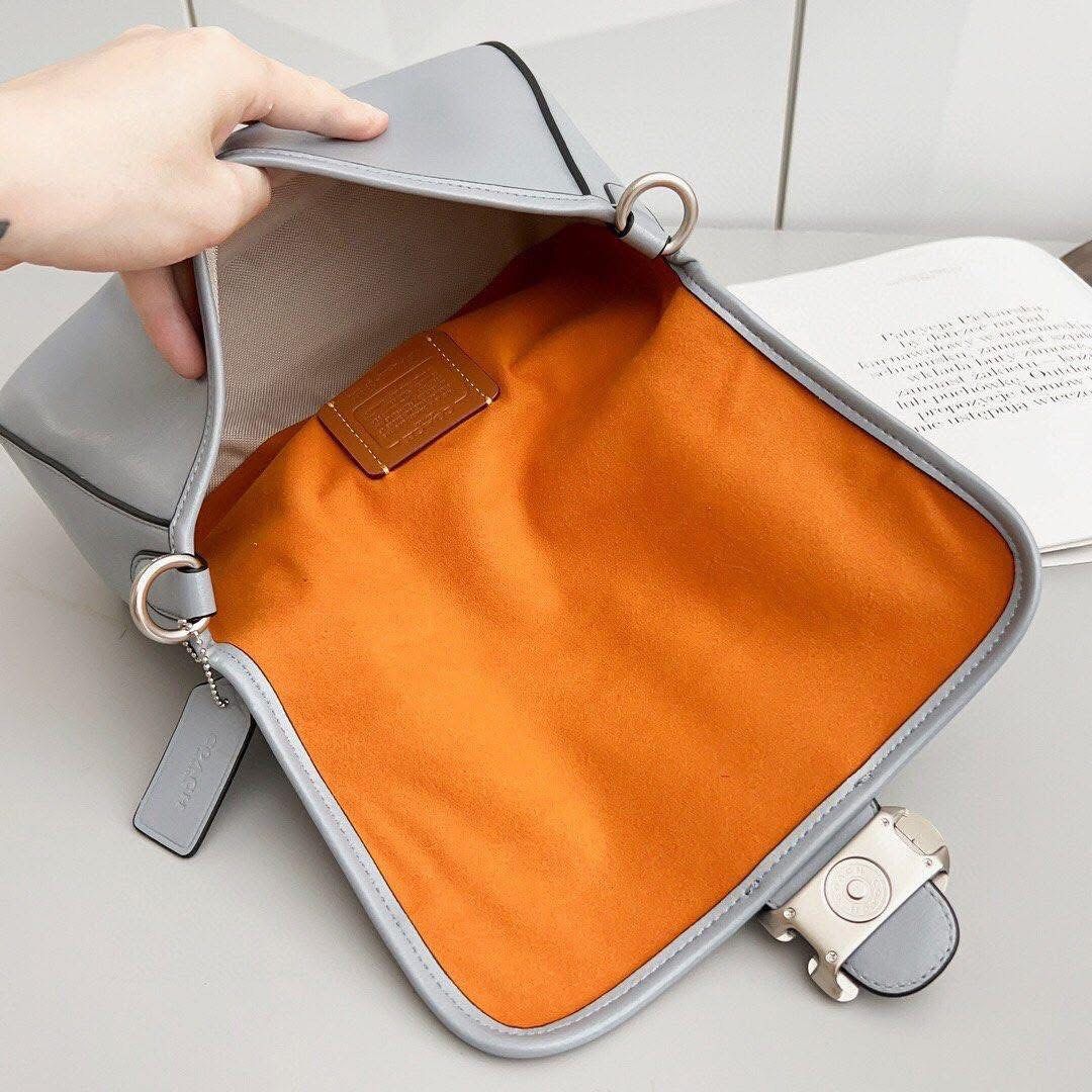 ‼️SALE‼️ Coach Soft Tabby (Category: Shoulder Bags) located in Binan City. Submitted by pinkykeenshop (Listing ID 1470105691, Image 3). Description: .