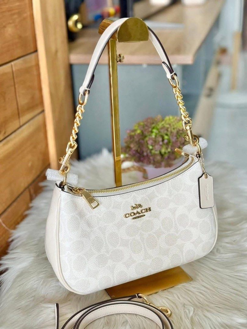 ‼️SALE‼️ Coach Teri (Category: Shoulder Bags) located in Binan City. Submitted by pinkykeenshop (Listing ID 1470108425, Image 1). Description: .